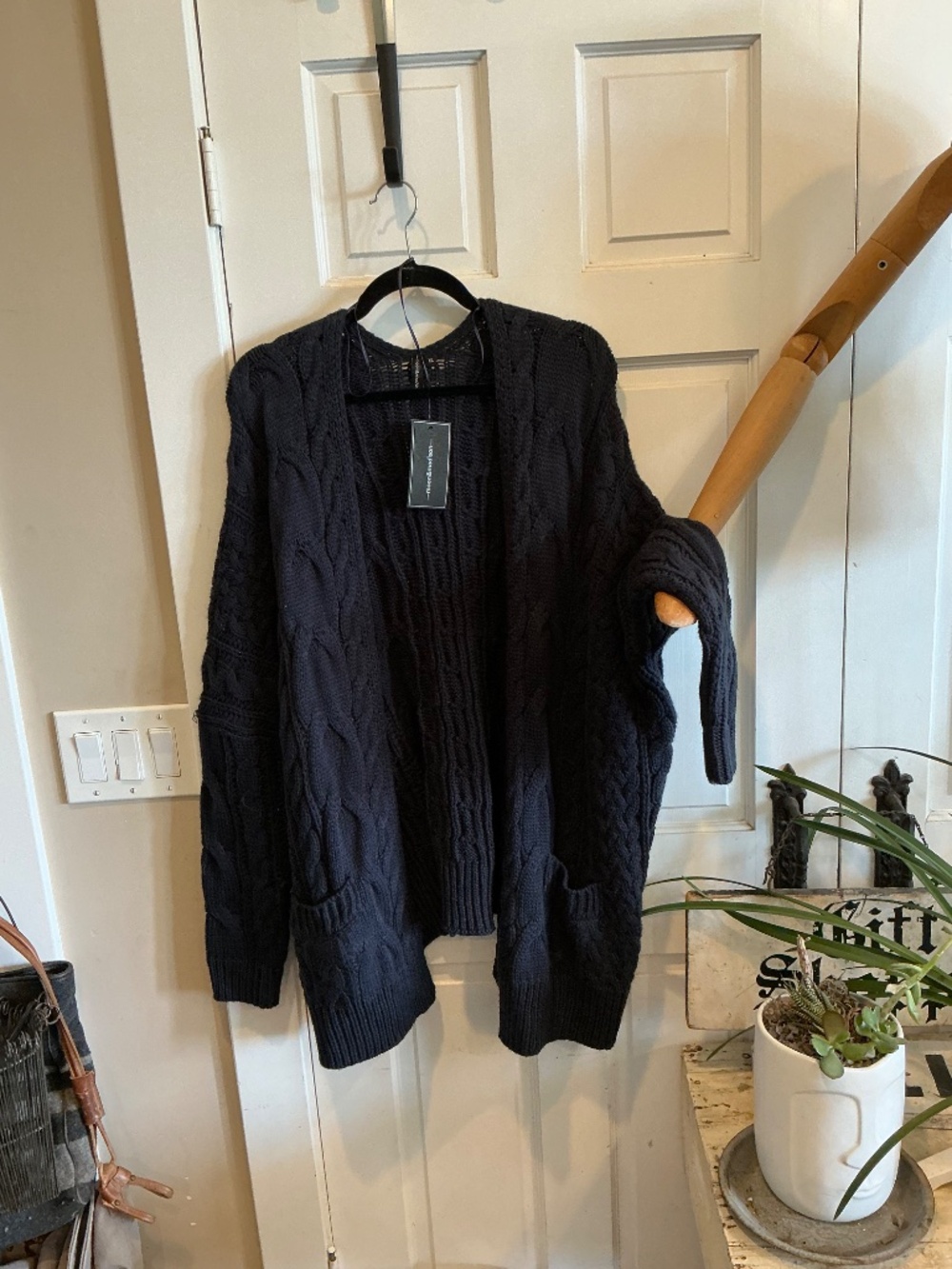 Moon and Madison cardigan. Brand new! With tags! Size XL - Picture 2 of 5
